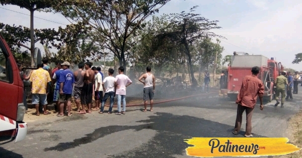 Tumpukan Rosok di Jakenan Terbakar, Tiga Damkar Dikerahkan