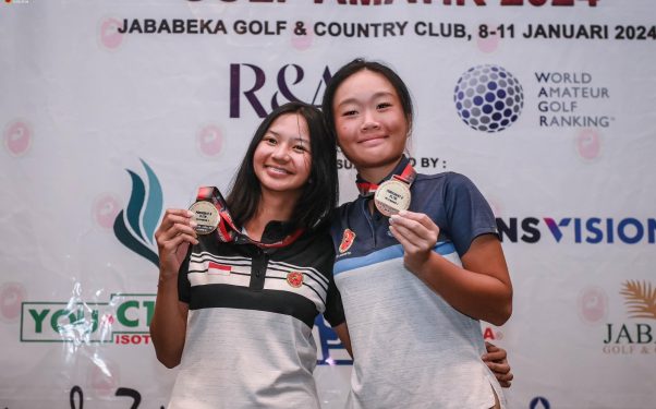 Hobi Jadi Prestasi : Mahasiswi Ini Raih Kejuaran Golf Nasional