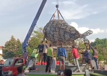 Kabupaten Pati Miliki Ikon Baru, Tugu Bandeng dari Ribuan Knalpot Brong