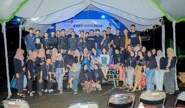 Mahasiswa KKN UPGRIS Kecamatan Juwana Gelar Expo Kampus Pemberdayaan UMKM dan Pagelaran Seni Kearifan Lokal