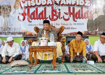 Gelar Halal bihalal dan Wisuda Tahfidz 5 Juz, MTsN 1 Pati Hadirkan Gus Qoyyum