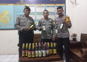 Polsek Juwana Gelar Operasi Pekat, Sita 30 Botol Miras Ilegal di Bajomulyo