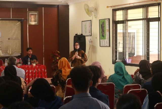 Pelatihan TikTok Shop untuk UMKM Desa Wisata Kandri oleh Mahasiswa USM