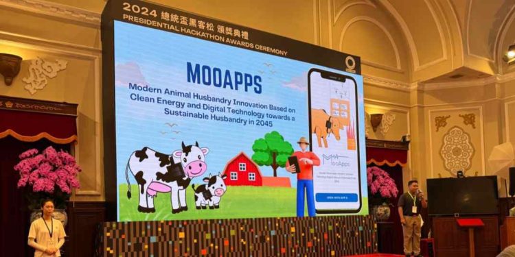 Inovasi Mahasiswa UPER Juara Hackathon Taiwan, Dukung Asta Cita