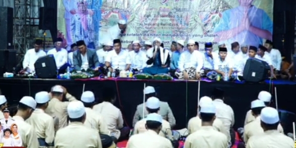 Ngepungrojo Bersholawat Dalam Rangka Walimatul Khitan