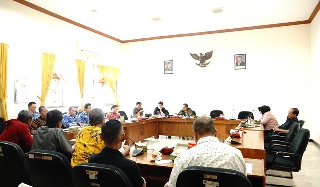 Komisi A DPRD PatiTerima Aduan Warga Desa Dengkek Terkait Proyek Mangkrak