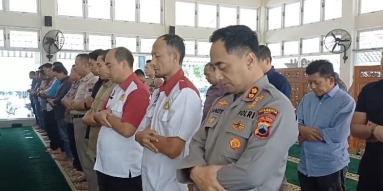 3 Polisi di Lampung Gugur Saat Bertugas, Polresta Pati Gelar Sholat Ghaib