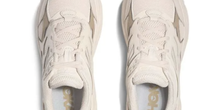 5 Sepatu Hoka Terbaik untuk Lari