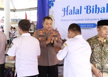 Kapolres Rembang Hadiri Giat Halal Bihalal Hari Raya Idul Fitri 1446 H Bersama Forkopimda