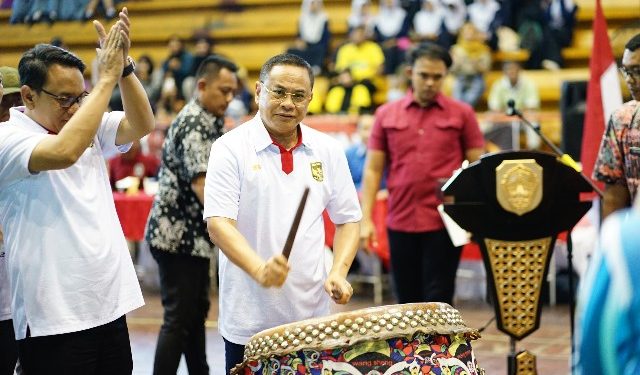 Buka Popda Pati, Bupati Sudewo Targetkan Juara Porprov 2026 dan Tegaskan Komitmen untuk Renovasi GOR
