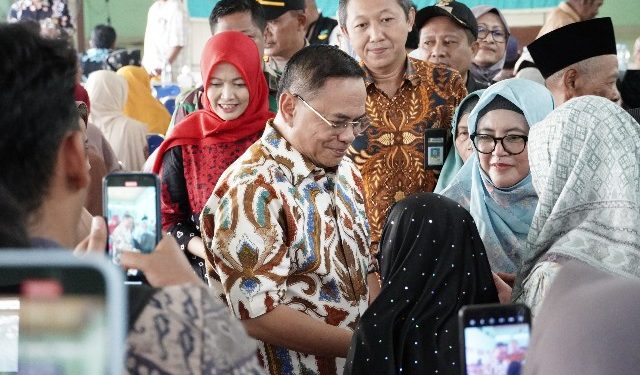 Bupati Pati Serahkan Bantuan Rp 619 Juta untuk Disabilitas, Lansia, dan UMKM