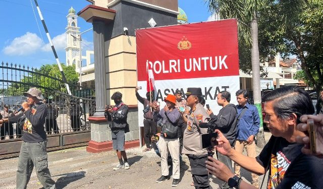 Warga Sukolilo Desak Polisi Tindak Tambang Nakal dan Truk Overload: Lingkungan Rusak, Jalan Hancur