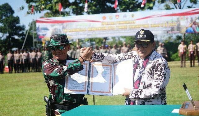 Jadi Inspektur Upacara Pembukaan TMMD, Wabup Chandra Sosialisasikan Berbagai Program Unggulan Bupati Pati