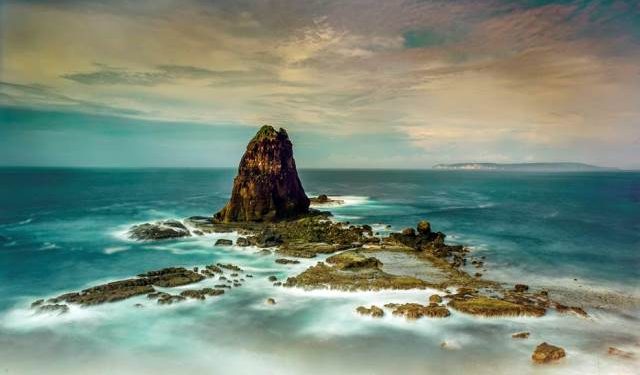 Pantai Papuma Jember Jatim