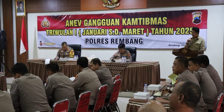 Pimpin Anev GO Triwulan I 2025, Kapolres Rembang Tekankan Kedepankan Tindakan Humanis & Jaga Kepercayaan Publik Terhadap Polri