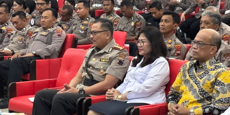 Polda Jateng Bersama RRI Semarang Gelar Lomba Public Speaking Peringati Hari Bhayangkara ke 79; Sinergi Tingkatkan Kompetensi Kehumasan