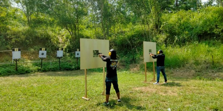 Resmob Polres Rembang Gelar Latihan Menembak Reaksi Cepat Tingkatkan Kemampuan Personel