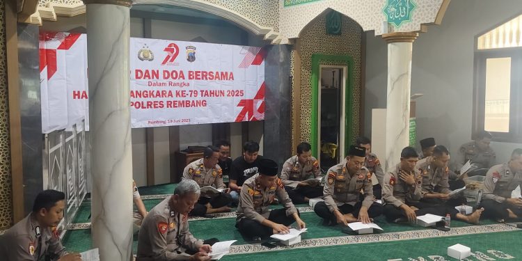 Rangkaian HUT Bhayangkara ke 79 Tahun 2025, Polres Rembang Menggelar Dzikir & Doa Bersama