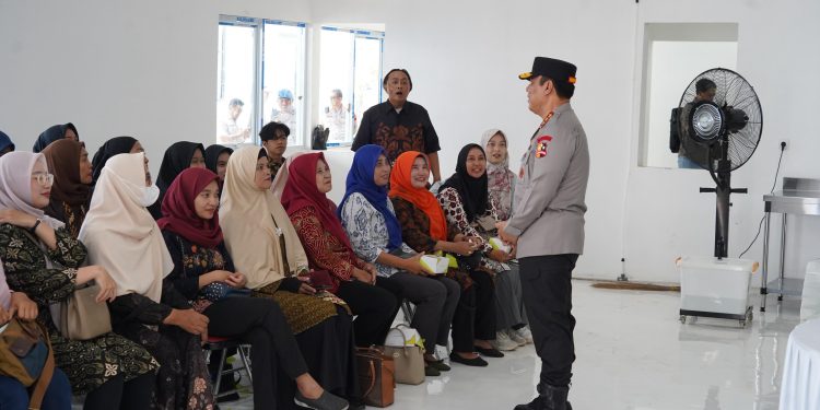 Wakapolri Tinjau Pembangunan SPPG Polri Polda Jateng