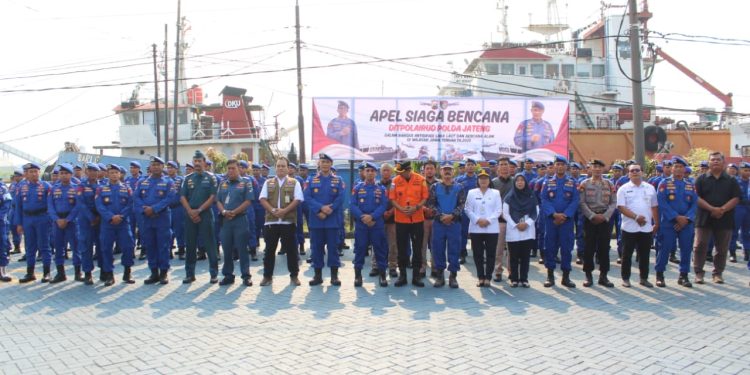 SIAGA BENCANA 2025: Ditpolairud Polda Jateng Gelar Apel Pasukan dan Alat SAR