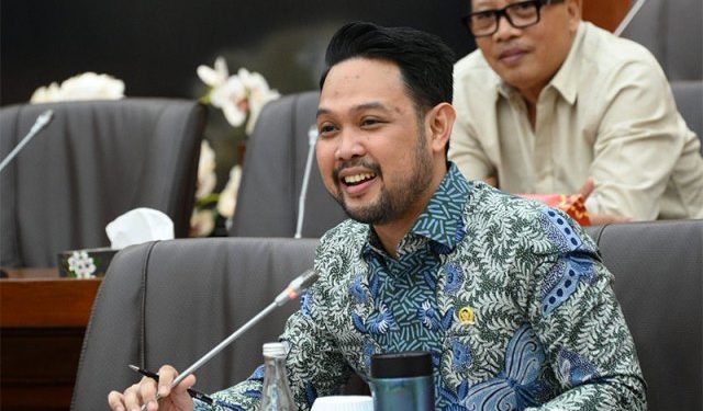 DPR: Stop Beri Bonus ke Direksi BUMN yang Rugi
