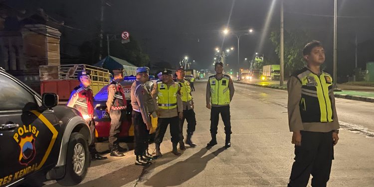 Polres Kendal Gelar Patroli UKL dan Skala Besar, Antisipasi Balap Liar dan Kenakalan Remaja Jelang Libur Panjang