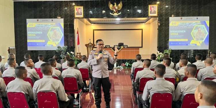 Tingkatkan Literasi Digital dan Etika Bermedia, Polda Jateng Bekali Siswa SPN dengan Pelatihan Kehumasan