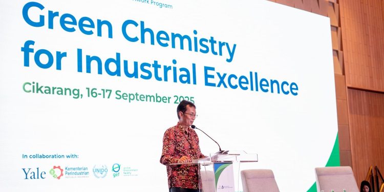 Perkuat Praktik Industri Hijau, UPER Gelar Green Chemistry for Industrial Excellence 2025