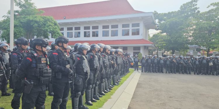 Apel Kesiapsiagaan Polresta Pati Sambut Sidang Paripurna Hak Angket DPRD