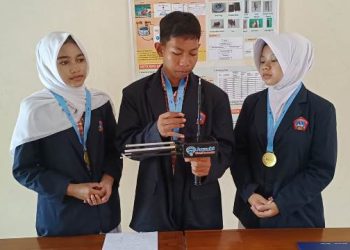 Aquabi, Alat Pendeteksi Sumber Air Buatan Siswa SMPN 1 Kayen Sabet Emas ISIF 2025