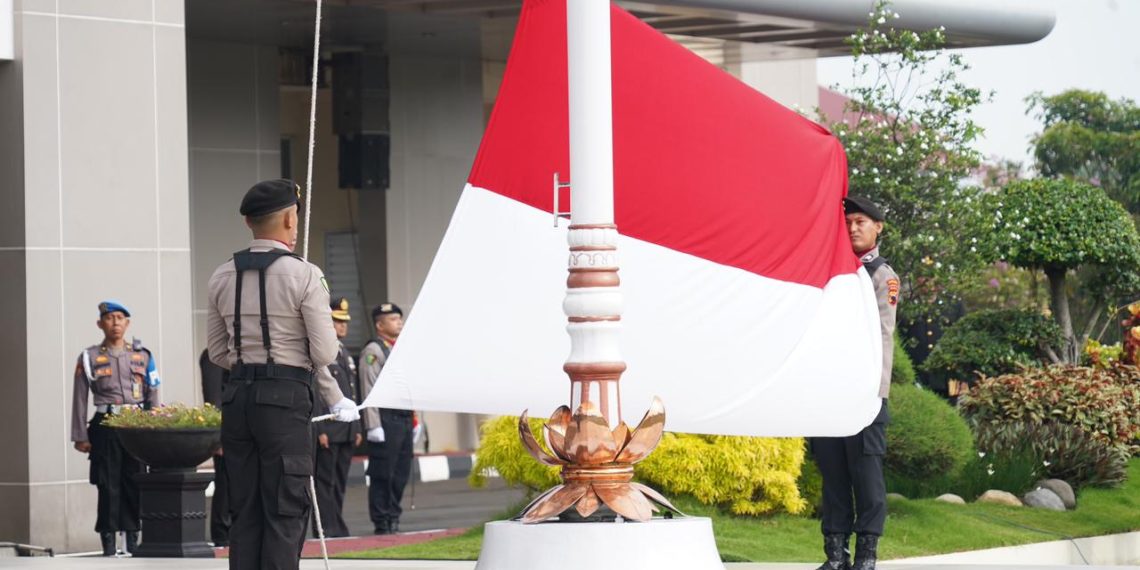 Polda Jateng Gelar Upacara Hari Pahlawan, Teladani Semangat Juang Kepahlawanan dalam Tugas Sehari-hari
