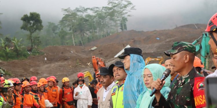 Pencarian Longsor Banjarnegara Dihentikan, 11 Korban Tidak Ditemukan