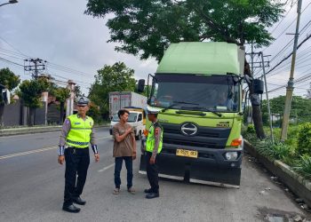 Satgas Kamseltibcarlantas Polres Rembang Intensifkan Pengaturan Lalu Lintas Jelang Natal Dan Tahun Baru