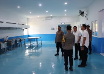 Sebelum Beroperasi Dukung Program MBG, Kapolres Rembang Cek SPPG Polres Rembang