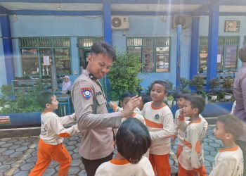 Tanamkan Disiplin Sejak Dini dan Rangkul Warga Pasar, Satgas Preemtif Polda Jateng Gencarkan Binluh Kamseltibcarlantas