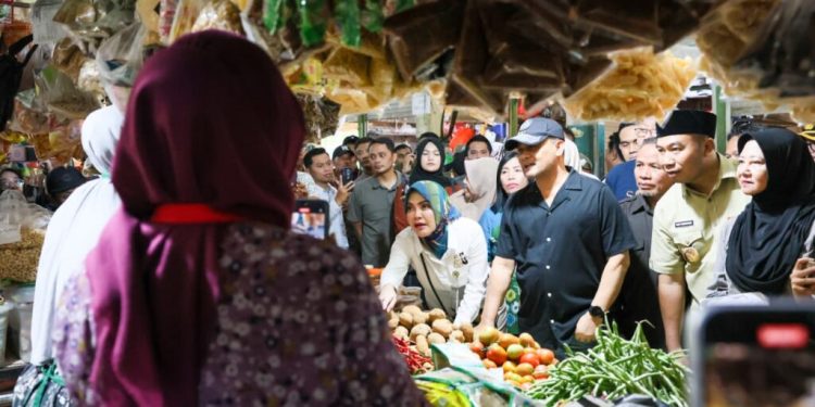 Jelang Idulfitri, Ahmad Luthfi Sidak Pasar, Harga Bahan Pokok Stabil, Stok Aman