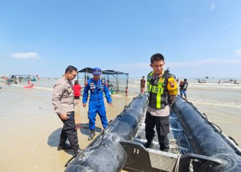 Imbauan untuk Wisatawan yang Liburan ke Pantai Kabupaten Rembang