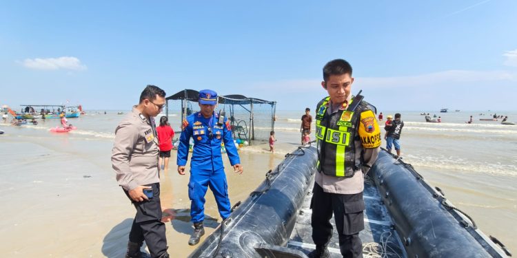 Imbauan untuk Wisatawan yang Liburan ke Pantai Kabupaten Rembang