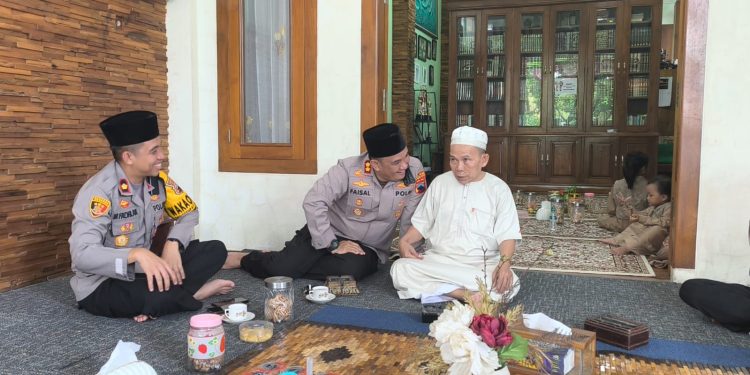 Kapolres Rembang Jalin Silahturahmi ke Ulama, untuk Menjaga Kondusifitas Kabupaten Rembang