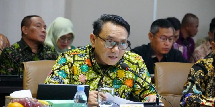 Pastikan Tata Ruang Pati Bebas Pelanggaran, Plt Bupati Teken Verifikasi IPPR di Jakarta