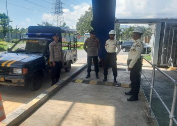Patroli Pemukiman, Polsek Sluke Tingkatkan Keamanan di Wilayah PLN Nusantara