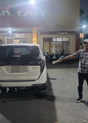 Polisi Bubarkan Balap Liar di JLS Pati, 7 Remaja Diamankan, Mobil Berisi Miras Disita