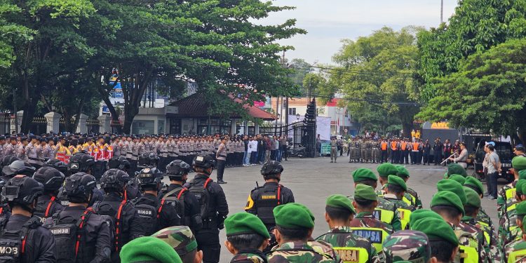 1.456 Personel Diterjunkan, Polresta Pati Kedepankan Pelayanan Humanis Kawal Aksi Nelayan