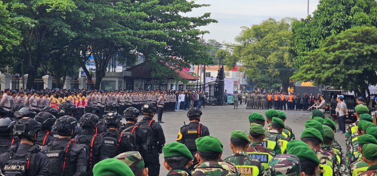 1.456 Personel Diterjunkan, Polresta Pati Kedepankan Pelayanan Humanis Kawal Aksi Nelayan