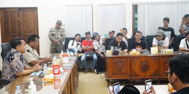Plt Bupati Pati Buka Forum Dialog dengan AMBP