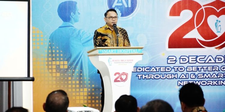 Tasyakuran HUT ke-20 RS Keluarga Sehat, Chandra Sebut Kualitas Layanan Kesehatan Jadi Indikator Pertumbuhan Ekonomi Daerah