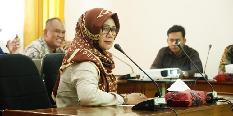 Anggota Komisi B DPRD Kabupaten Pati, Warsiti