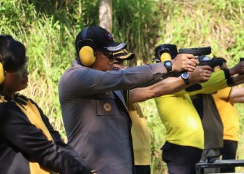 Polres Rembang Gelar Latihan Menembak Periodik I Tahun Anggaran 2026