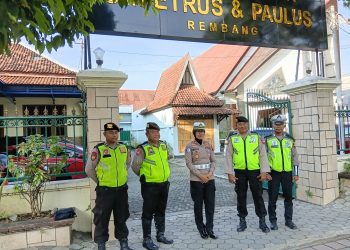 Polres Rembang Amankan Misa Kenaikan Yesus Kristus di Gereja Santo Petrus & Paulus, Ibadah Berjalan Khidmat dan Kondusif