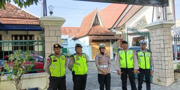 Polres Rembang Amankan Misa Kenaikan Yesus Kristus di Gereja Santo Petrus & Paulus, Ibadah Berjalan Khidmat dan Kondusif